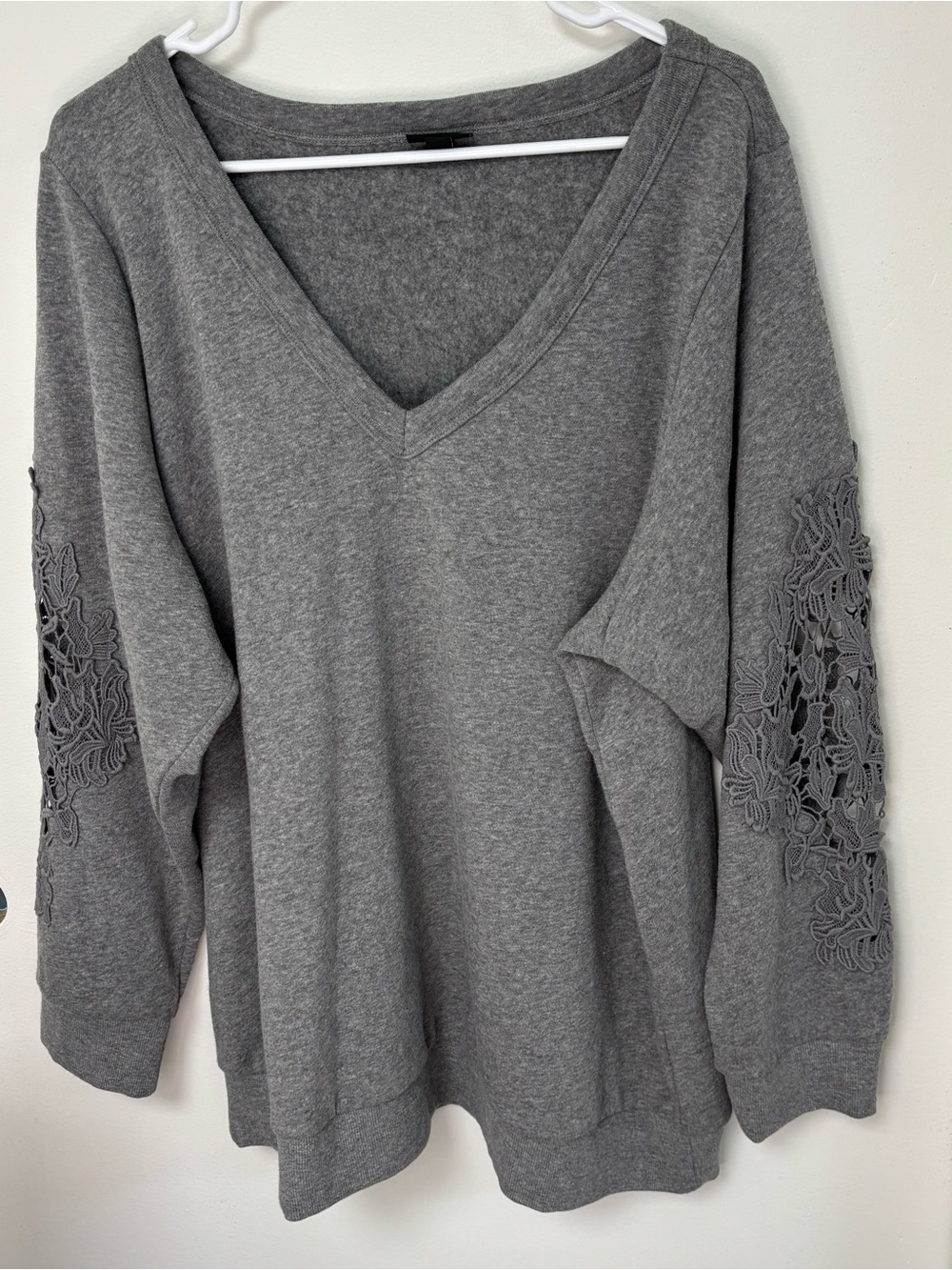 Torrid Gray Lace Sleeve V-Neck Sweatshirt Size 2 2X